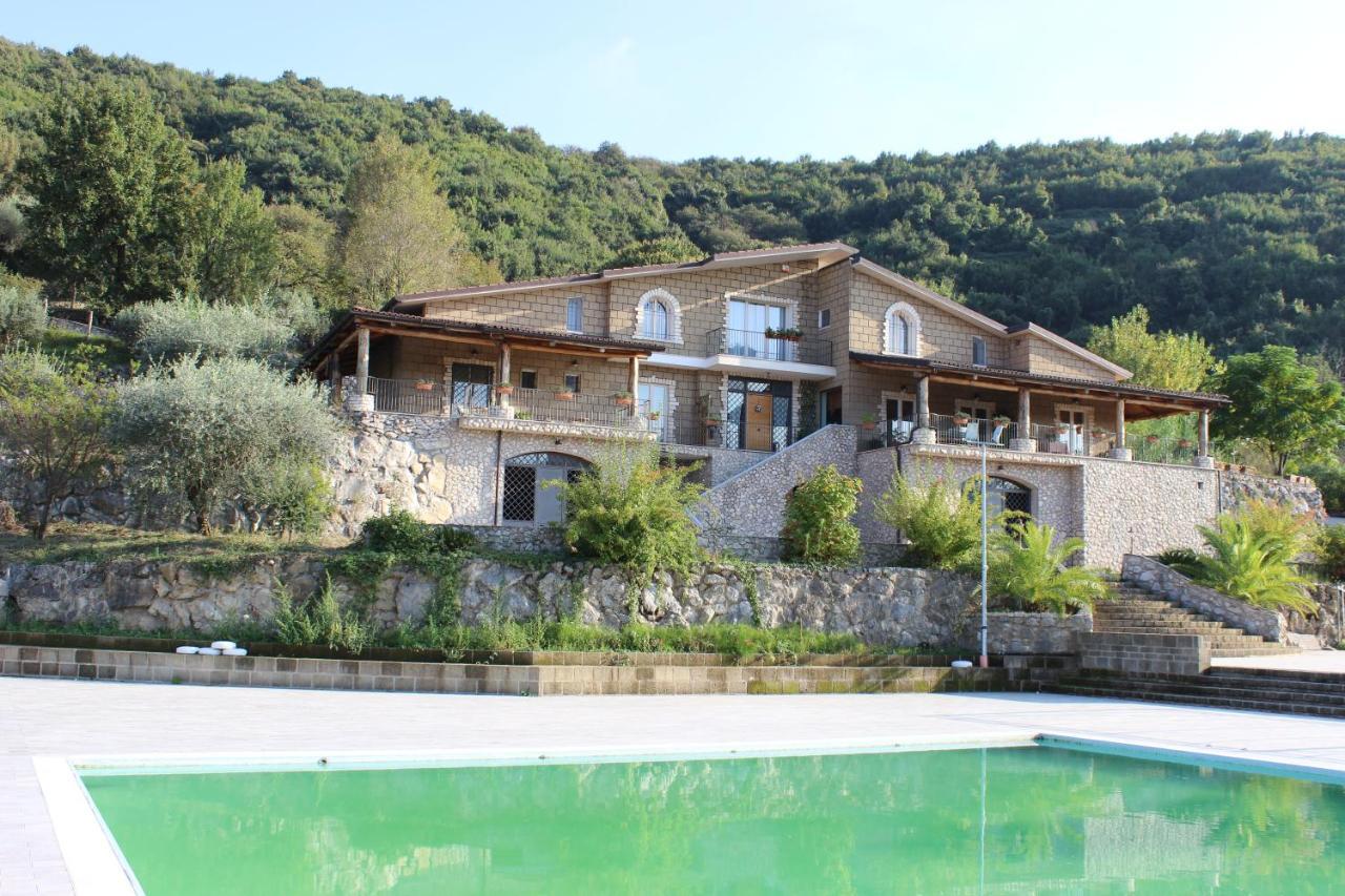 Le Rocce Bed & Breakfast Sant'Agata de' Goti Luaran gambar